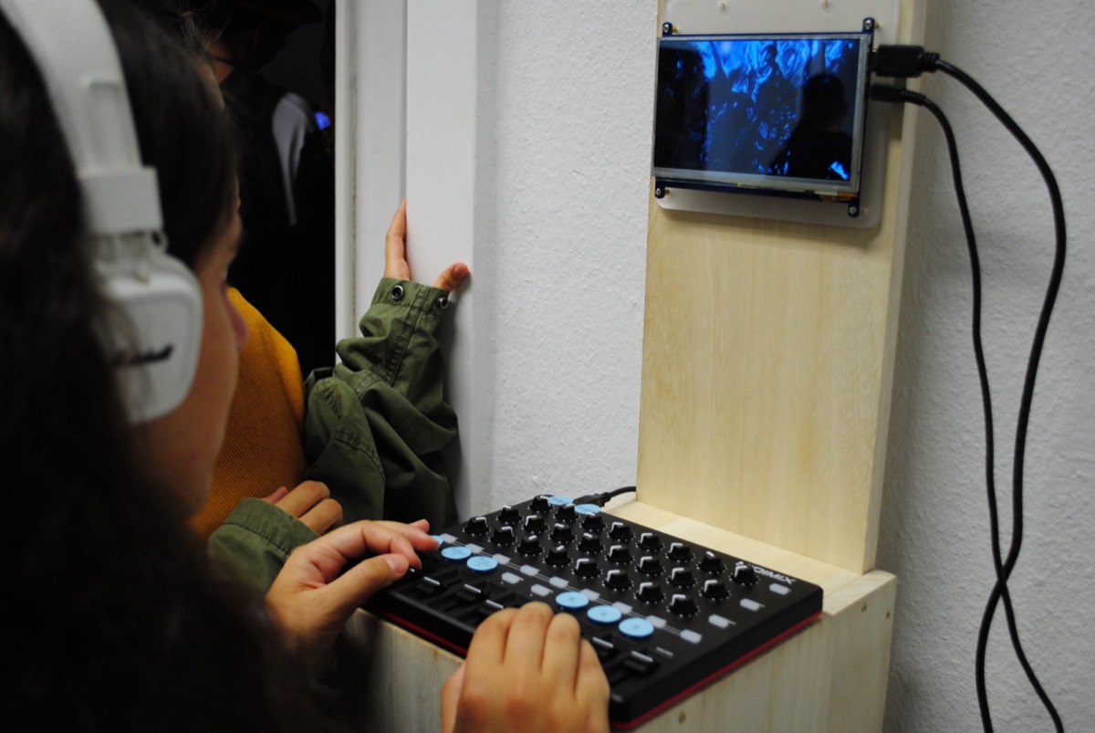 Swarm Synth III at the exhibition ’17 Retrospective, Frankfurt am Main, 26 August 2018